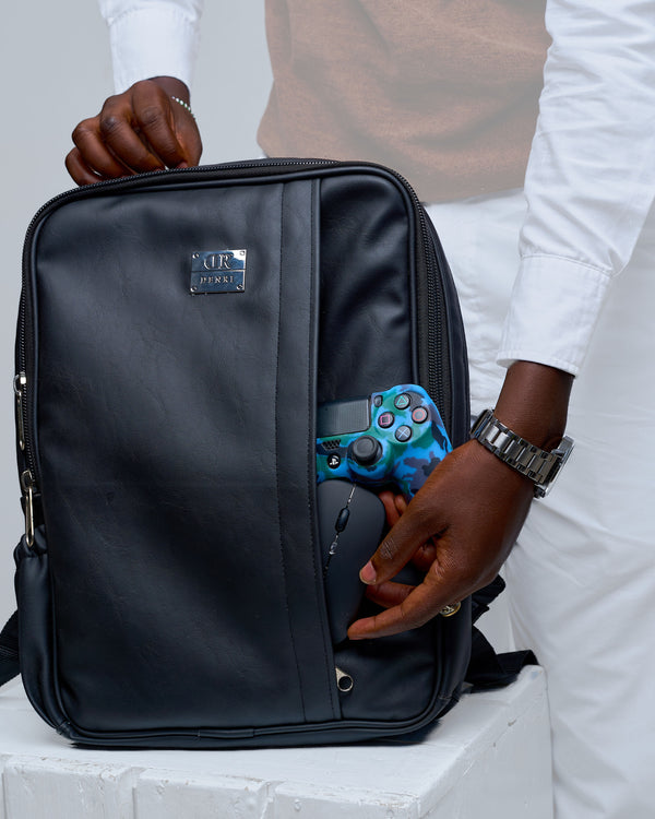 Denri Imara Backpack | fits 15.5" laptop, document sleeve, compact, Integrated Hidden Pocket