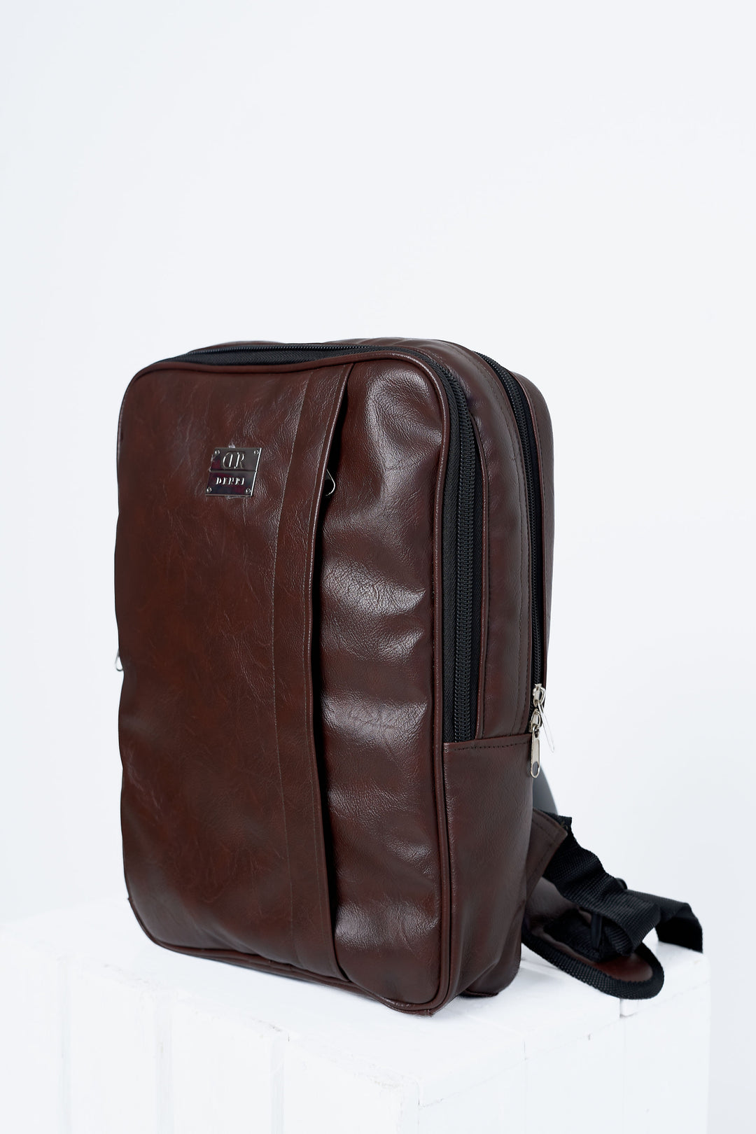 Denri Imara Backpack | fits 15.5" laptop, document sleeve, compact, Integrated Hidden Pocket