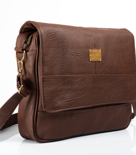 Denri Fayola Messenger Bag | Superior Leather, Laptop Compartment & Multiple Pockets