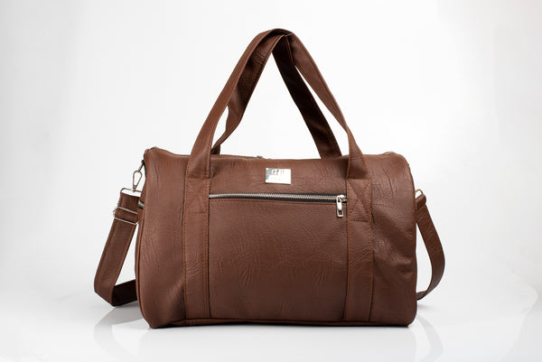 Denri Fabela Travel Bag | Leather Duffel Bag | Grab handles, Multiple pockets