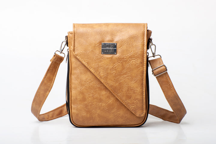 Arlo Man Bag