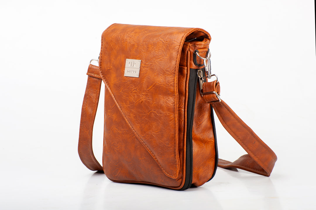 Arlo Man Bag