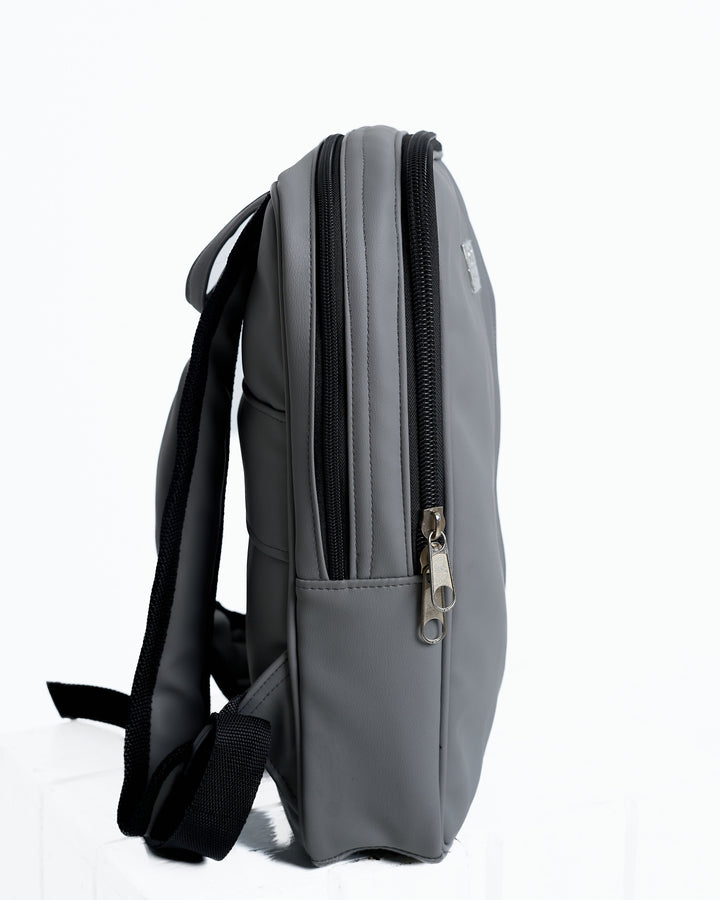 Denri Imara Backpack | fits 15.5" laptop, document sleeve, compact, Integrated Hidden Pocket