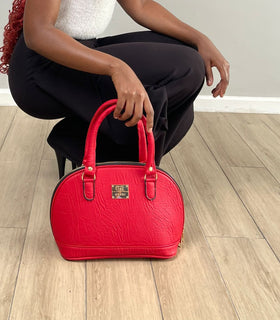 Denri Oval Handbag | Lightweight, Firm Handle, 2 Internal Pockets, Quality Leather