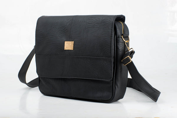 Denri Fayola Messenger Bag | Superior Leather, Laptop Compartment & Multiple Pockets